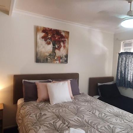 Bargara Motor Inn - Pet Friendly ภายนอก รูปภาพ