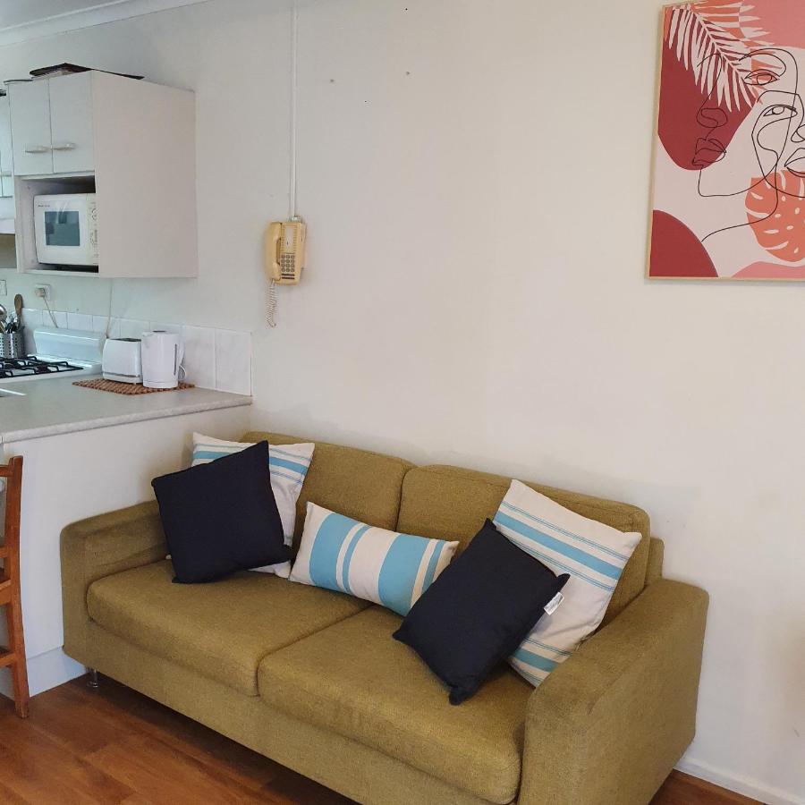Bargara Motor Inn - Pet Friendly ภายนอก รูปภาพ