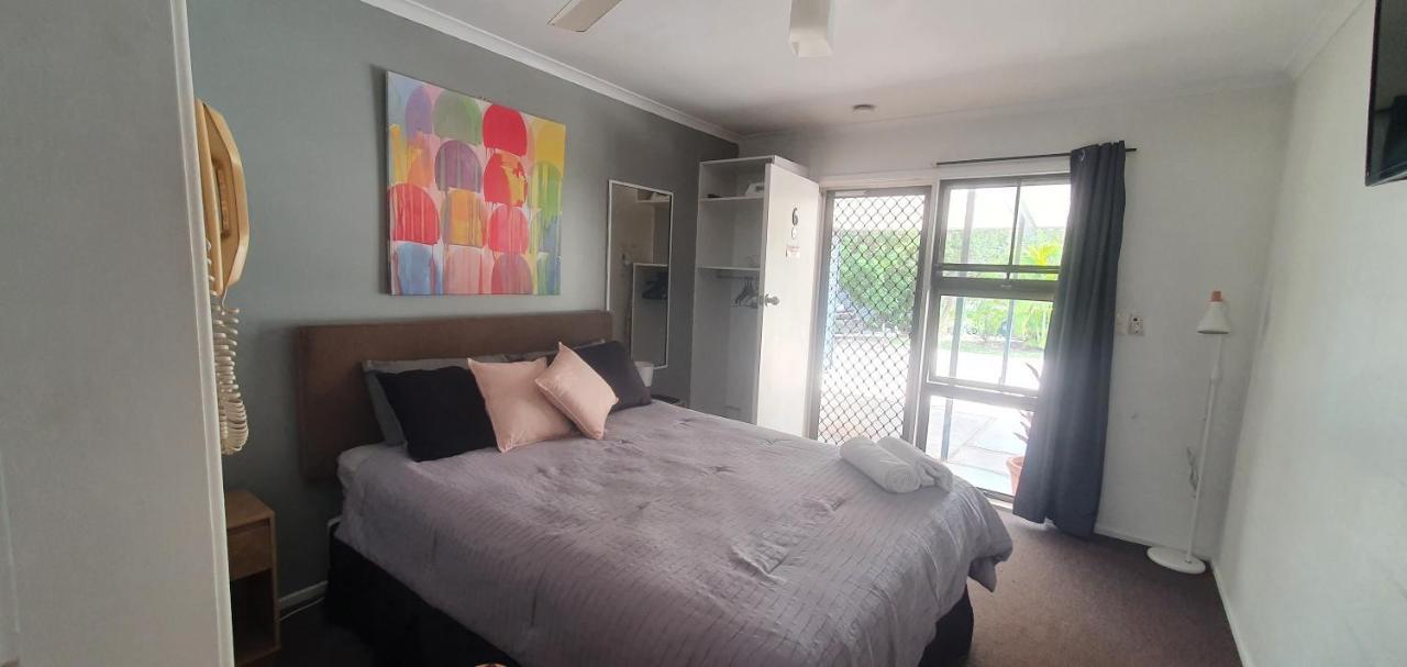 Bargara Motor Inn - Pet Friendly ภายนอก รูปภาพ