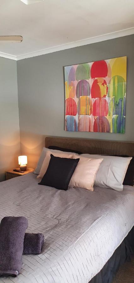 Bargara Motor Inn - Pet Friendly ภายนอก รูปภาพ
