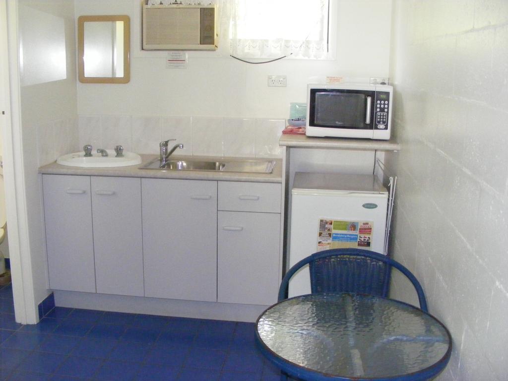 Bargara Motor Inn - Pet Friendly ห้อง รูปภาพ